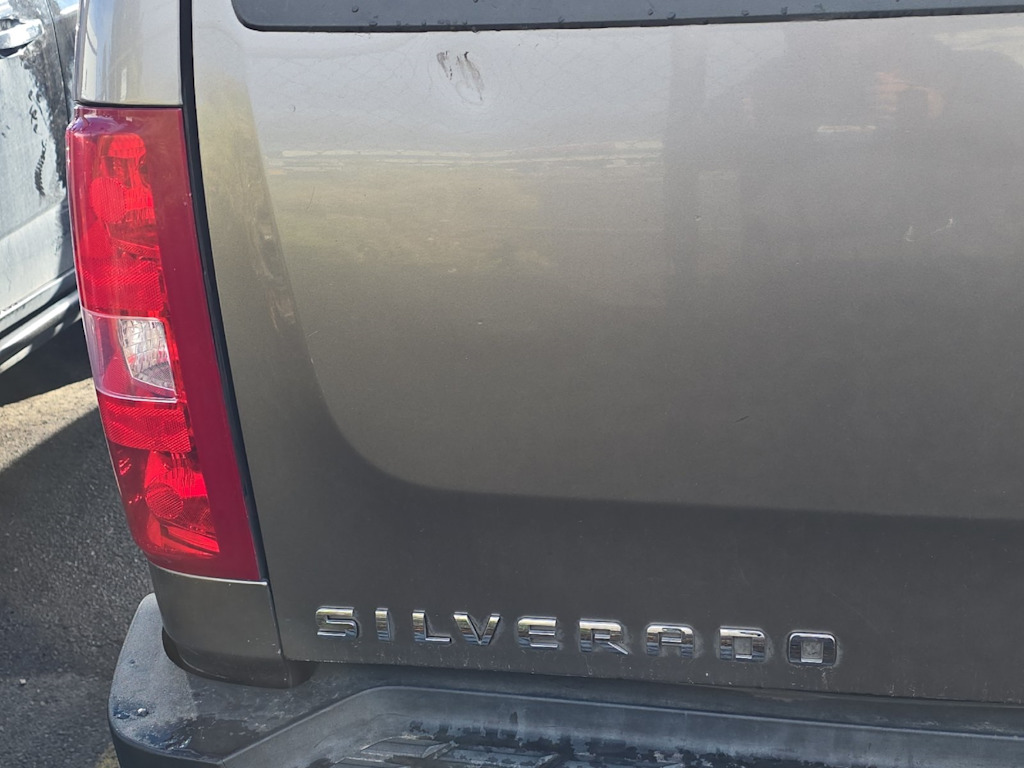 Thumbnail: 2012 Chevrolet Silverado 3500 - 11