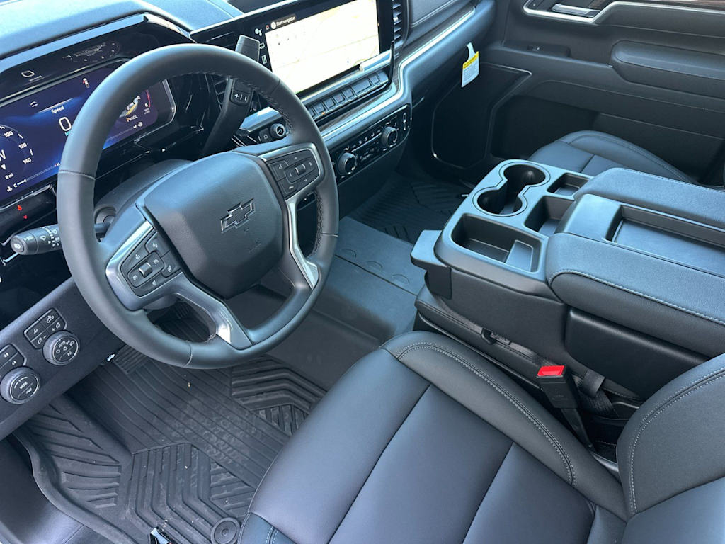 Thumbnail: 2026 Chevrolet Silverado 2500 - 8