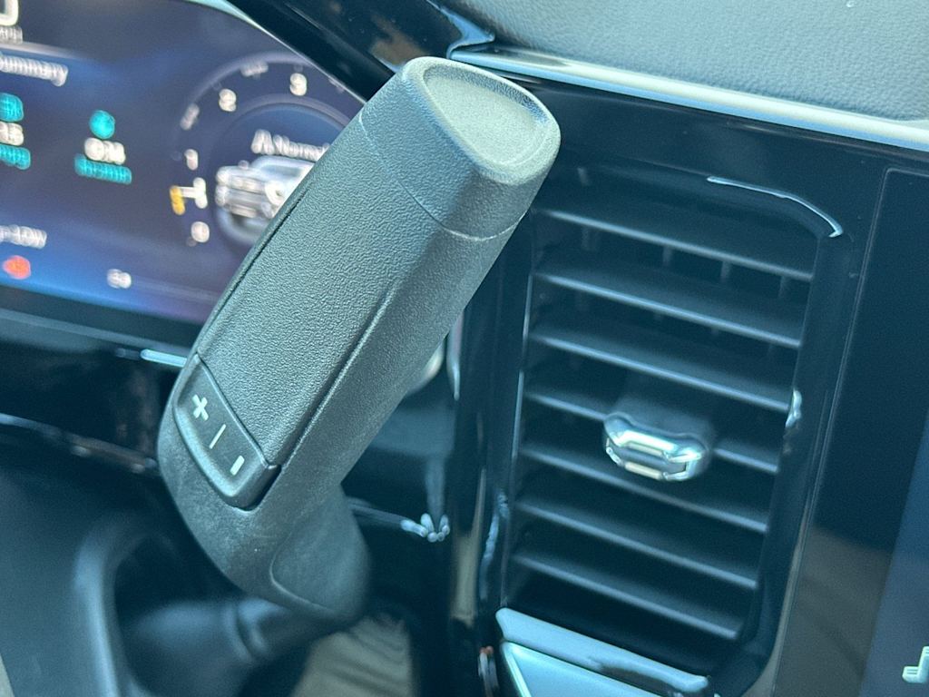 Thumbnail: 2026 Chevrolet Silverado 2500 - 12