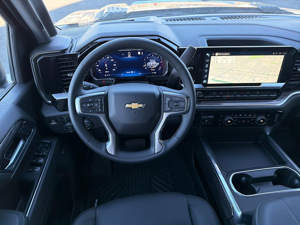 Thumbnail: 2026 Chevrolet Silverado 3500 - 8