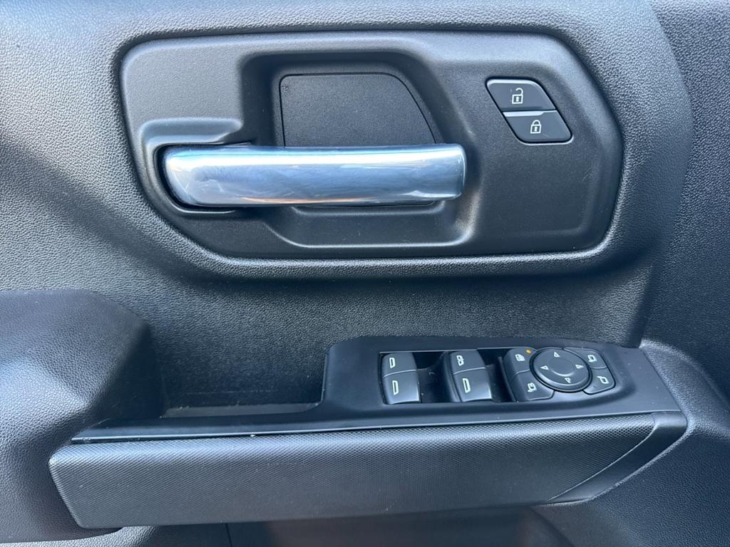 Thumbnail: 2022 Chevrolet Silverado 2500 - 20