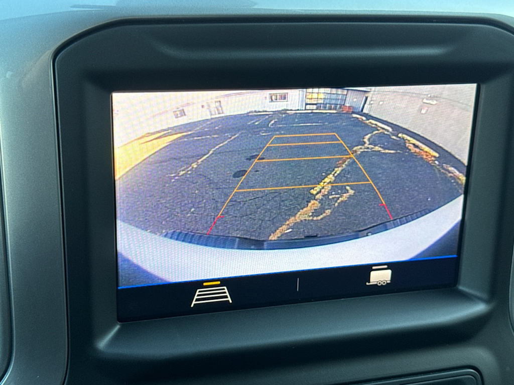 Thumbnail: 2022 Chevrolet Silverado 2500 - 22