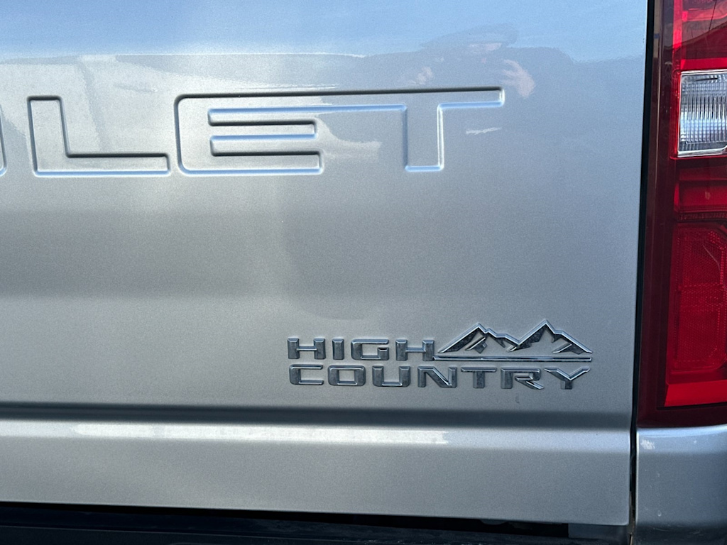 Thumbnail: 2023 Chevrolet Silverado 2500 - 5