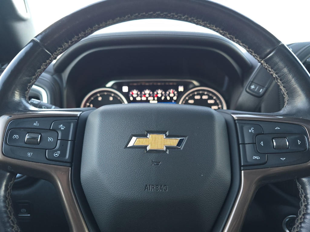 Thumbnail: 2021 Chevrolet Silverado 3500 - 25