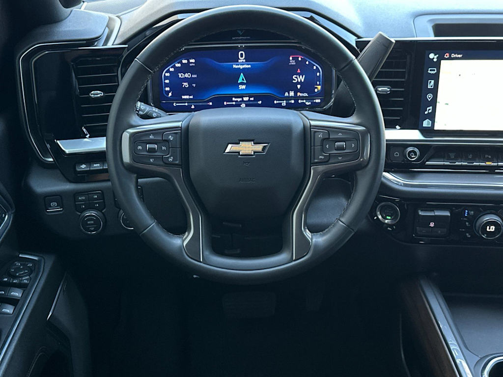 Thumbnail: 2024 Chevrolet Silverado 3500 - 10