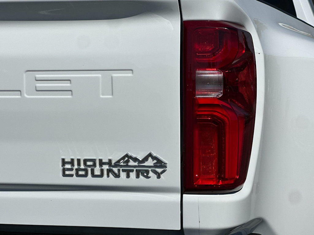 Thumbnail: 2024 Chevrolet Silverado 3500 - 27