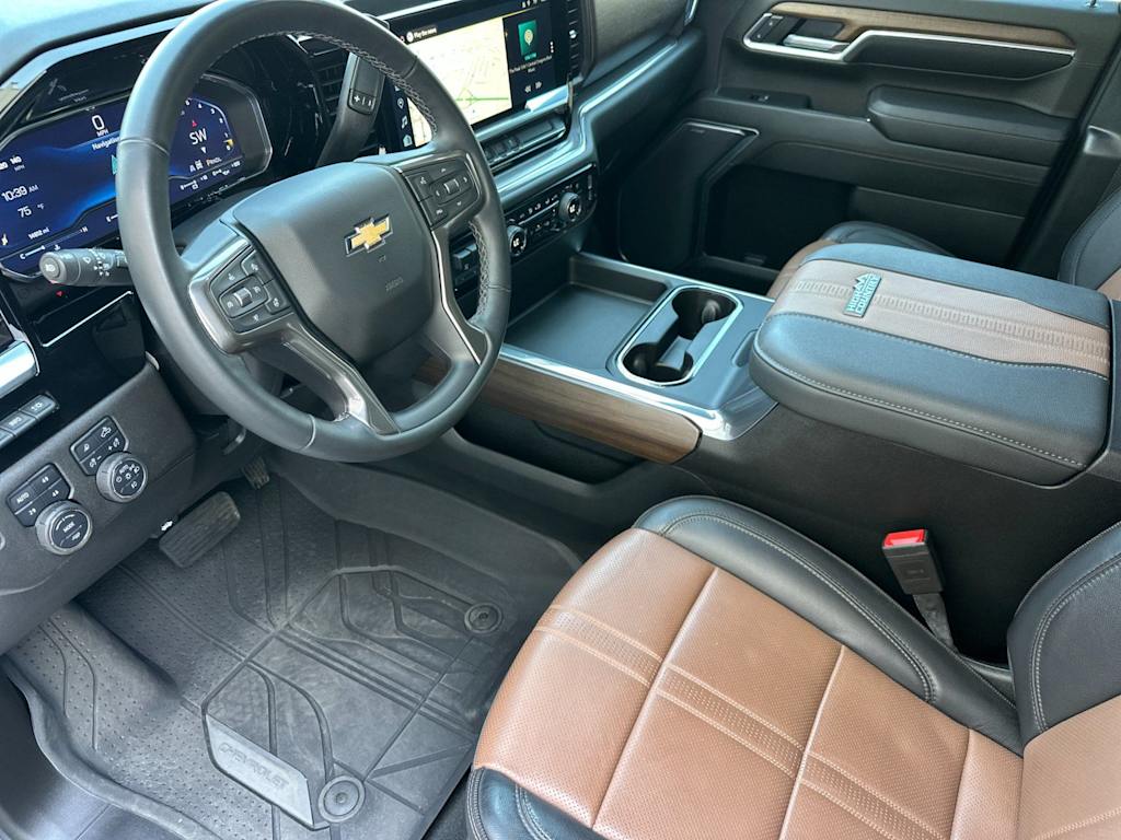 Thumbnail: 2024 Chevrolet Silverado 3500 - 7