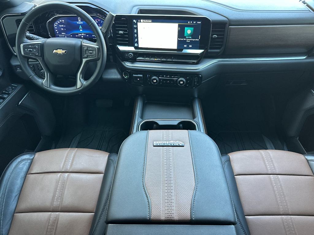 Thumbnail: 2024 Chevrolet Silverado 3500 - 2