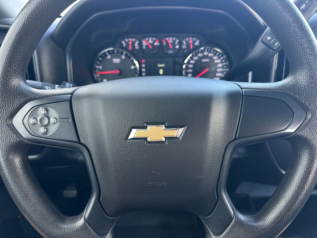 Thumbnail: 2016 Chevrolet Silverado 3500 - 23