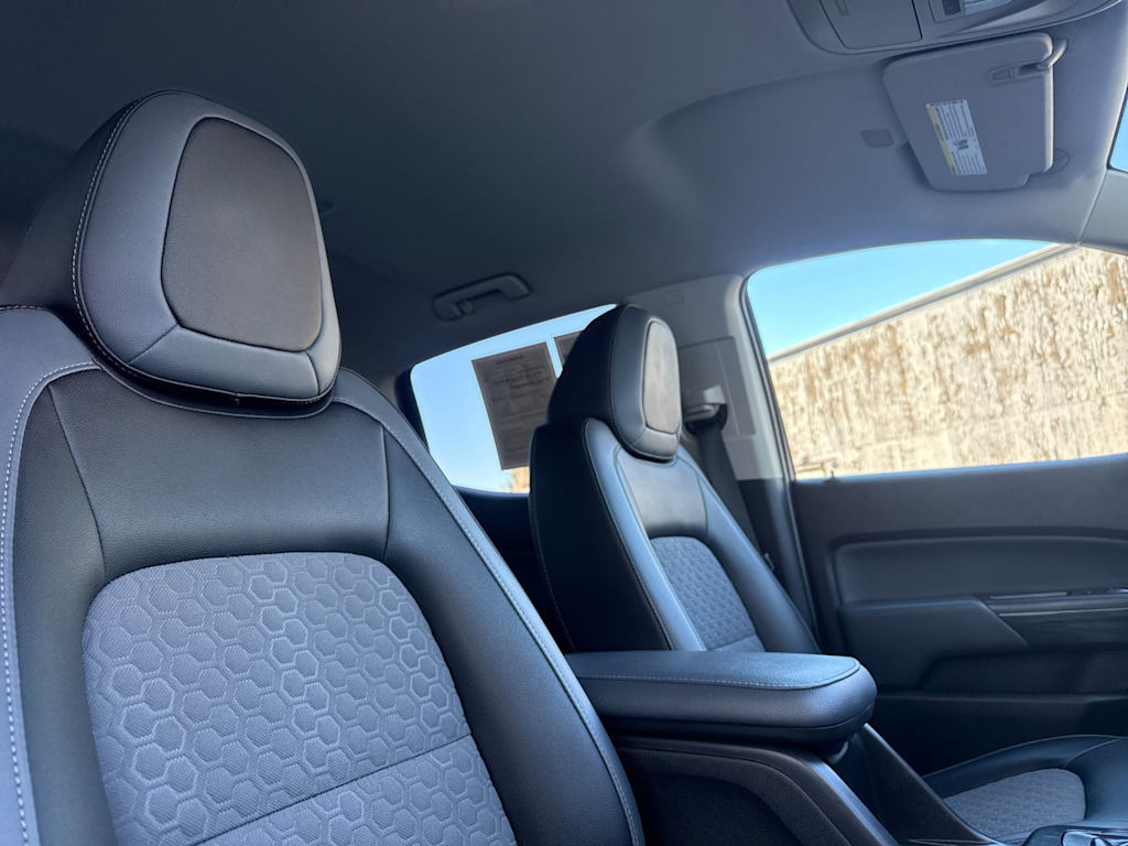 Thumbnail: 2019 Chevrolet Colorado - 11