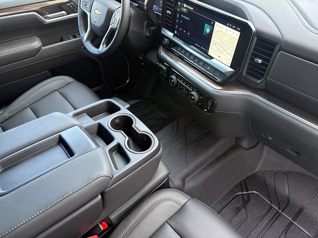 Thumbnail: 2026 Chevrolet Silverado 1500 - 13