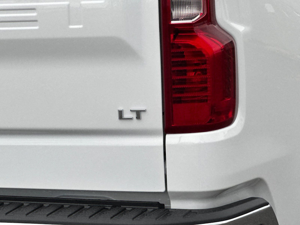 Thumbnail: 2026 Chevrolet Silverado 1500 - 28