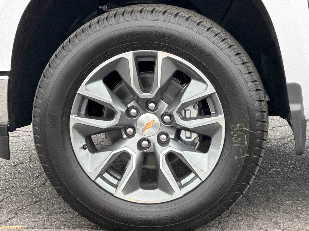 Thumbnail: 2026 Chevrolet Silverado 1500 - 7