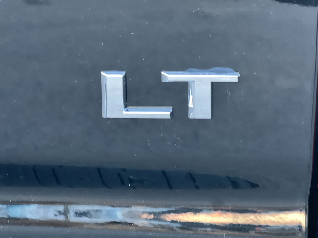 2025 Chevrolet Silverado 1500 LT 7