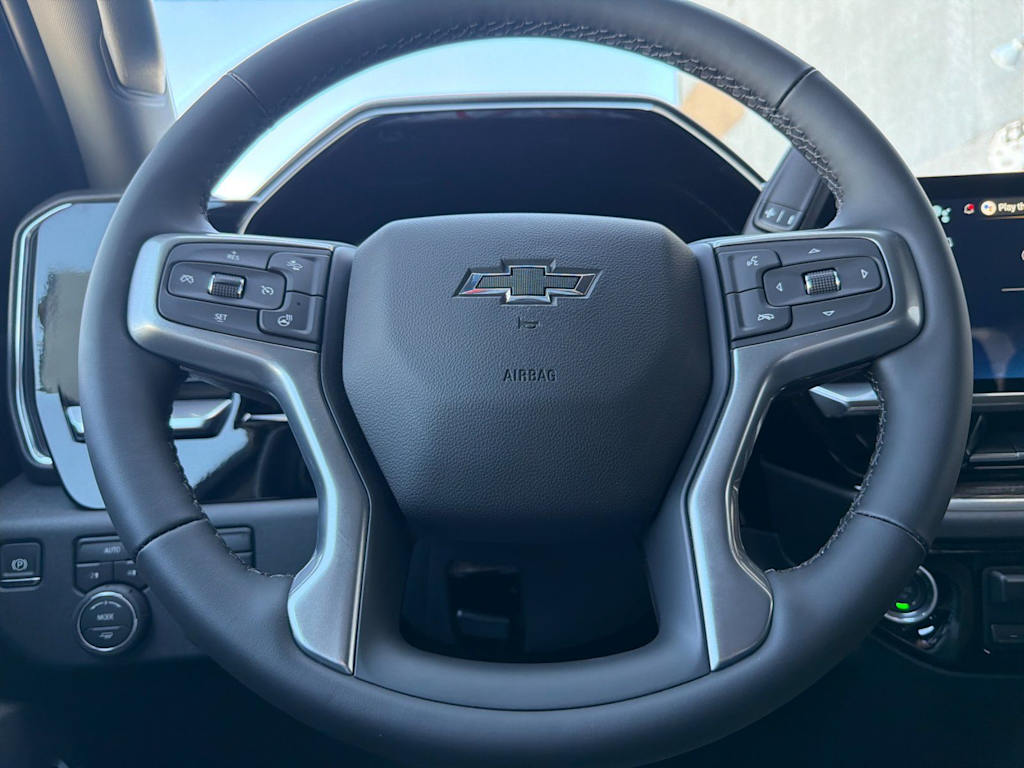 Thumbnail: 2026 Chevrolet Silverado 1500 - 26