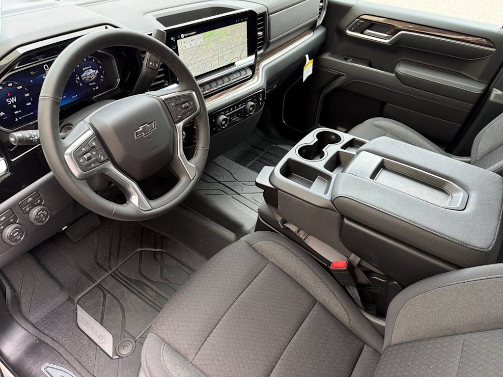 Thumbnail: 2026 Chevrolet Silverado 1500 - 9