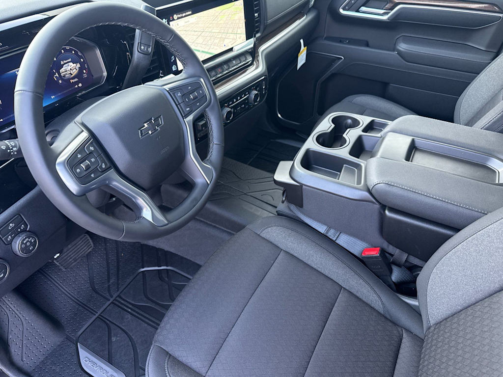 Thumbnail: 2026 Chevrolet Silverado 1500 - 9