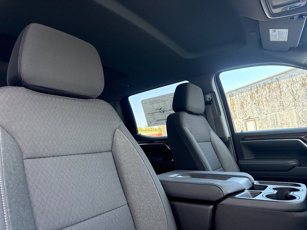 Thumbnail: 2026 Chevrolet Silverado 1500 - 10
