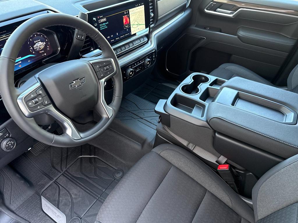 Thumbnail: 2026 Chevrolet Silverado 1500 - 9