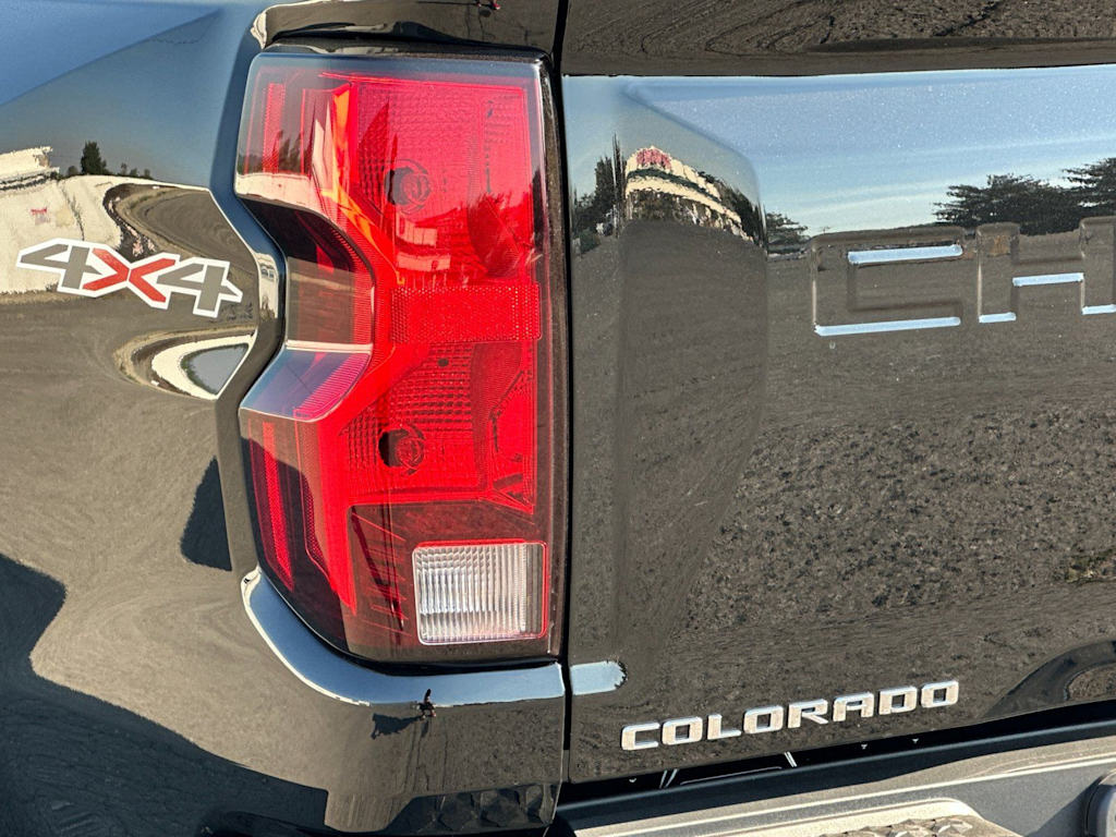 Thumbnail: 2026 Chevrolet Colorado - 27