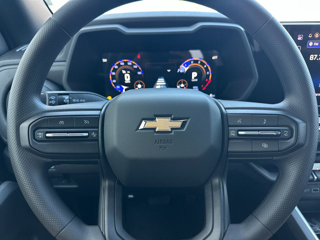 Thumbnail: 2026 Chevrolet Colorado - 25