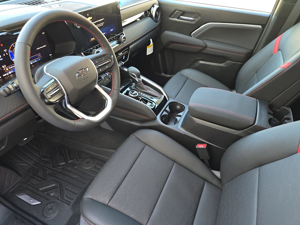 Thumbnail: 2026 Chevrolet Colorado - 9