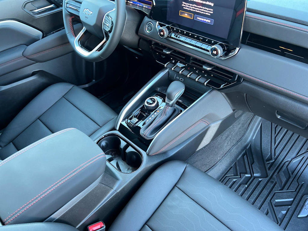 Thumbnail: 2026 Chevrolet Colorado - 10