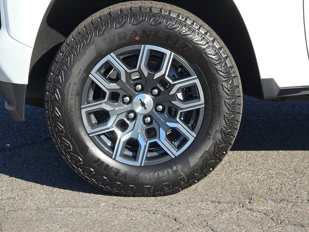 Thumbnail: 2026 Chevrolet Colorado - 7