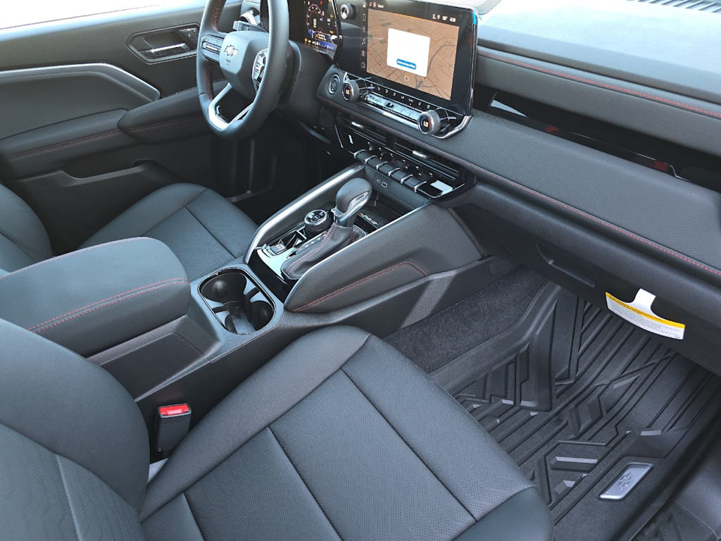 Thumbnail: 2026 Chevrolet Colorado - 12