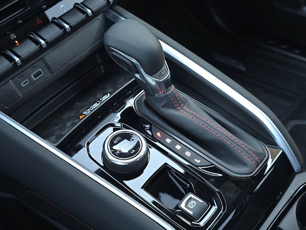 Thumbnail: 2026 Chevrolet Colorado - 14