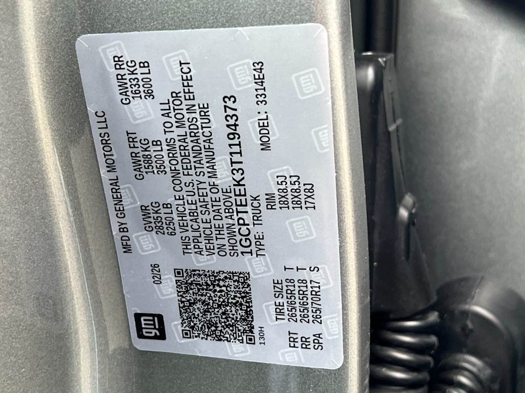 Thumbnail: 2026 Chevrolet Colorado - 16