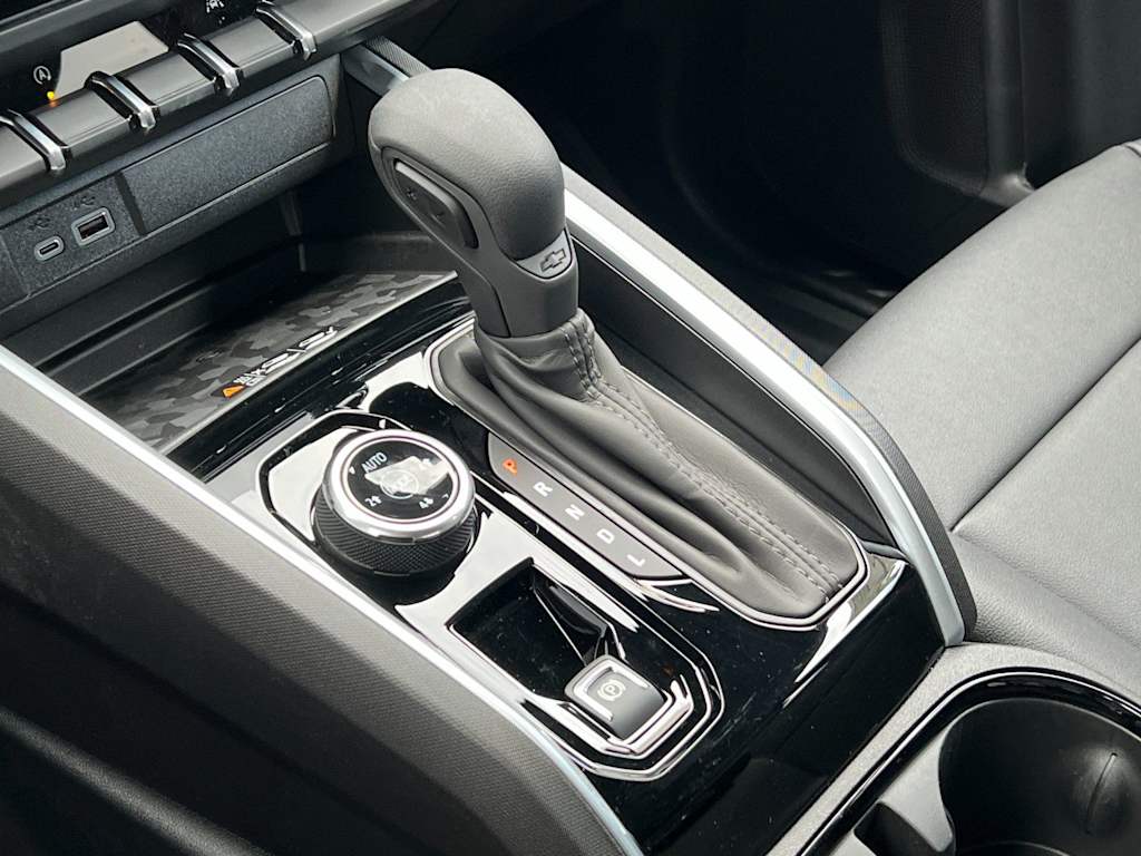 Thumbnail: 2026 Chevrolet Colorado - 14