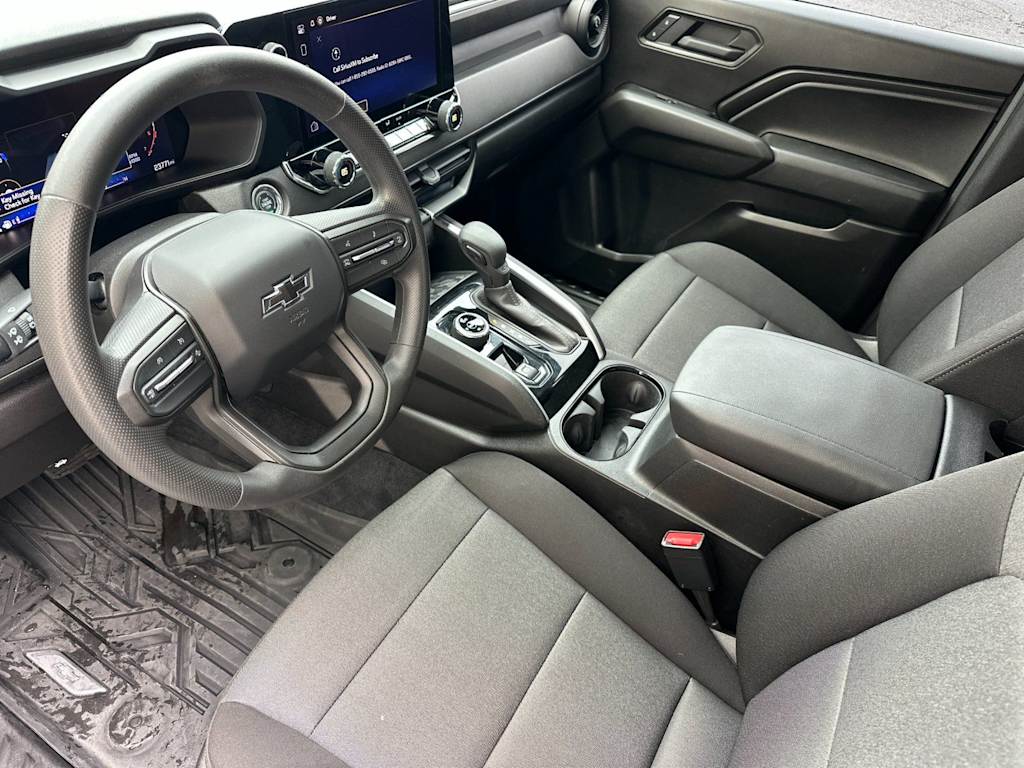 Thumbnail: 2025 Chevrolet Colorado - 8