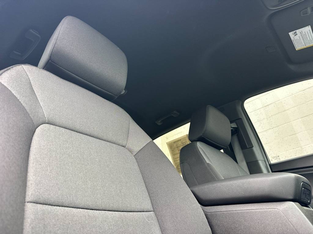 Thumbnail: 2025 Chevrolet Colorado - 22