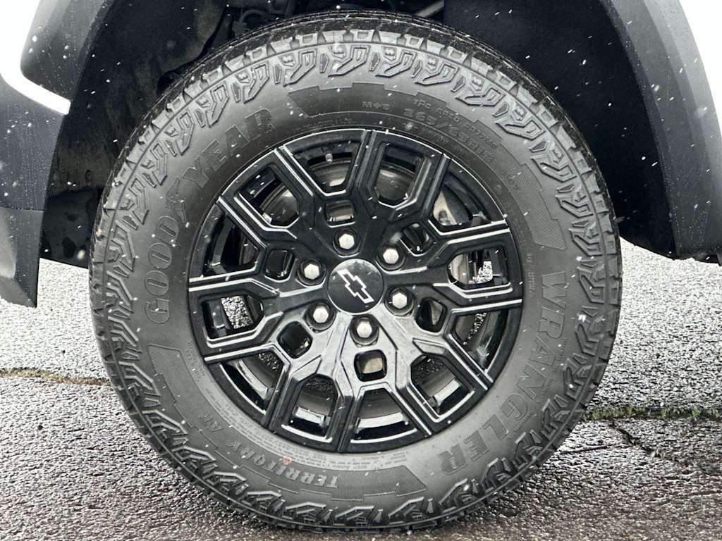 Thumbnail: 2025 Chevrolet Colorado - 7