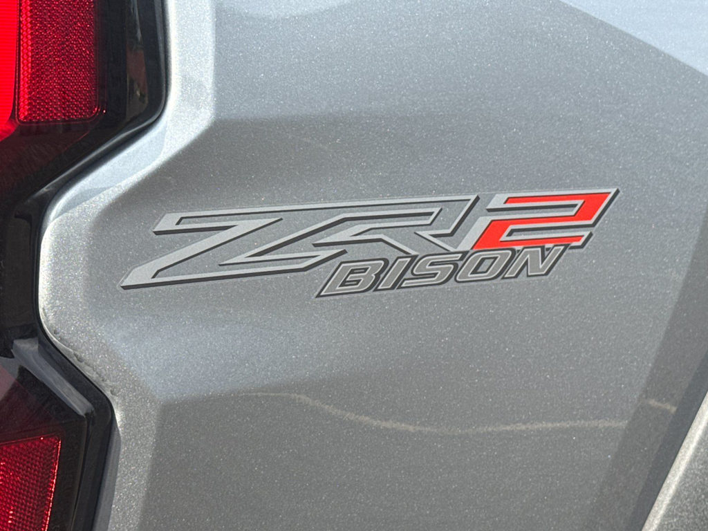 Thumbnail: 2024 Chevrolet Colorado - 7