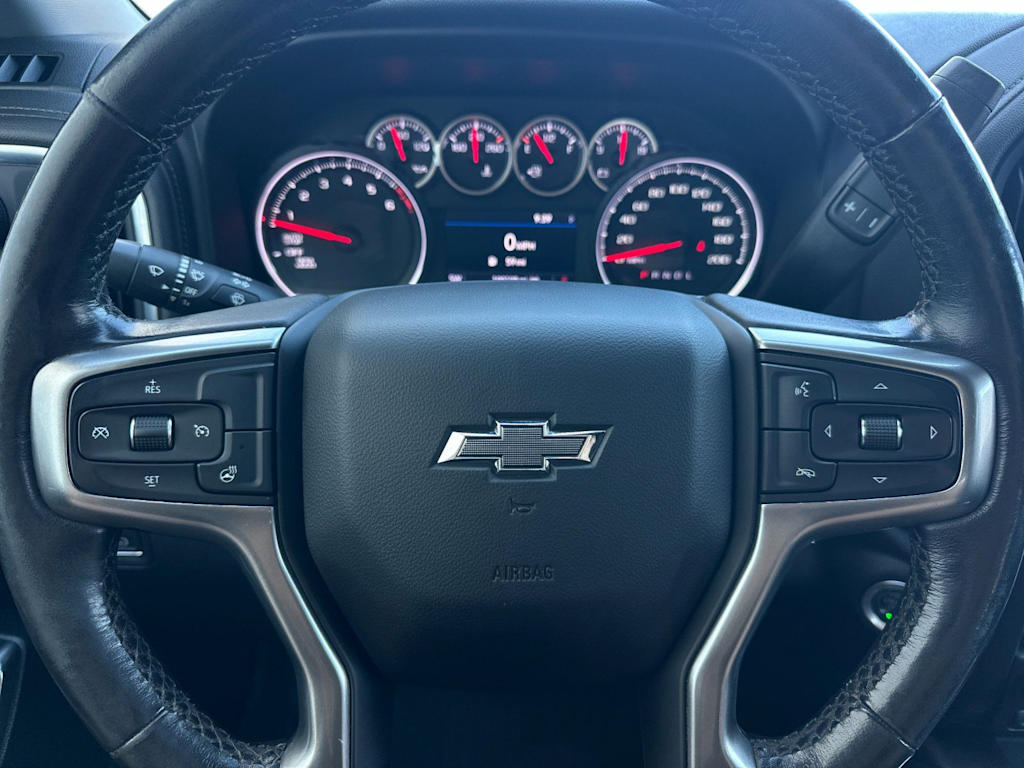 Thumbnail: 2021 Chevrolet Silverado 1500 - 25