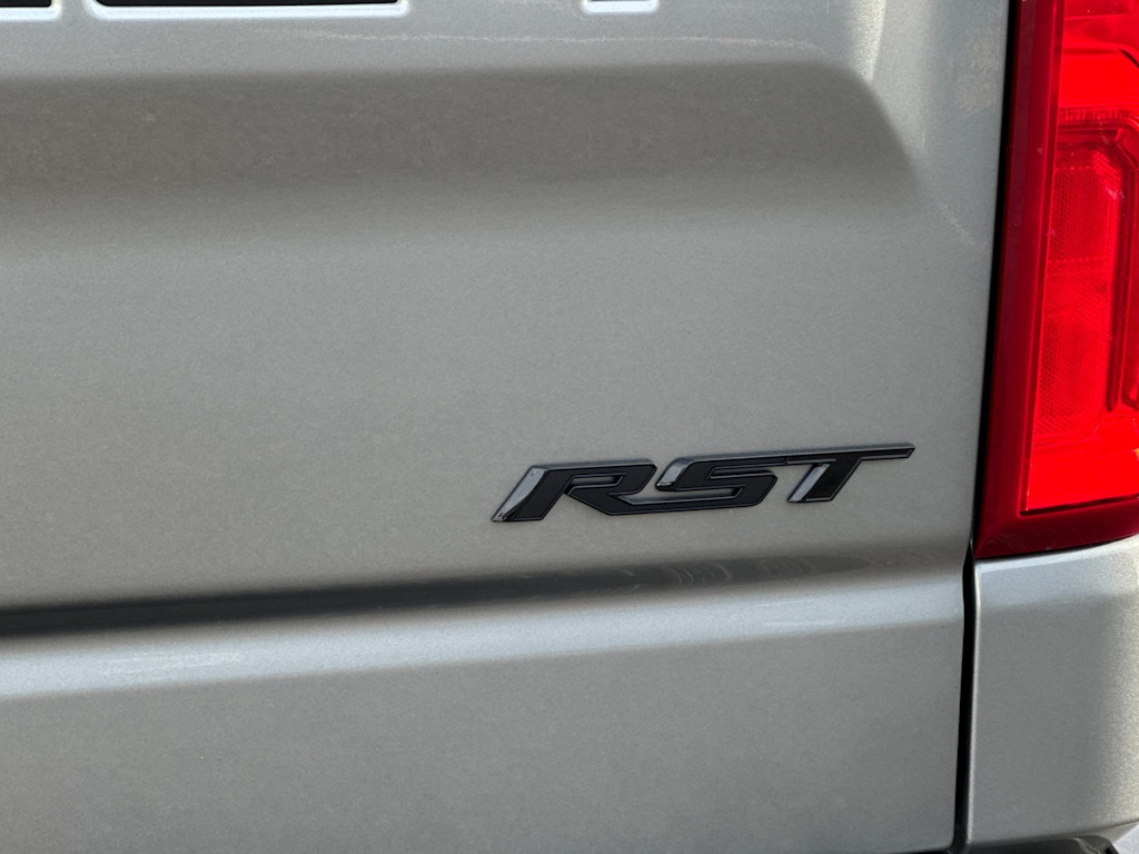 Thumbnail: 2026 Chevrolet Silverado 1500 - 7