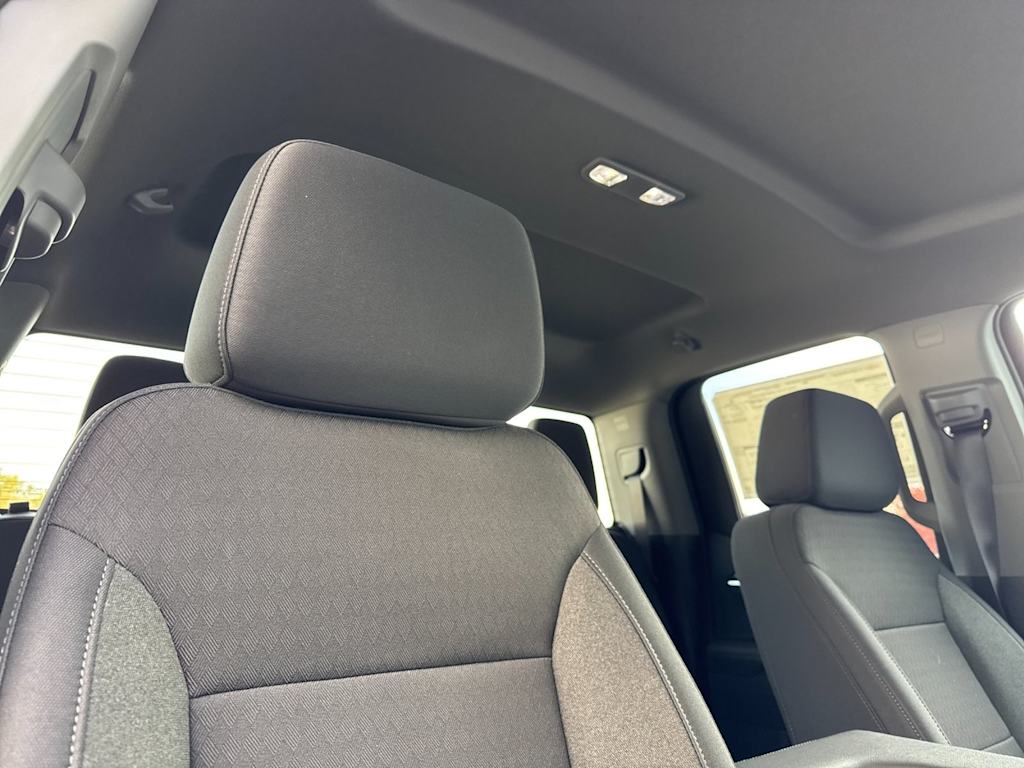 Thumbnail: 2026 Chevrolet Silverado 1500 - 10