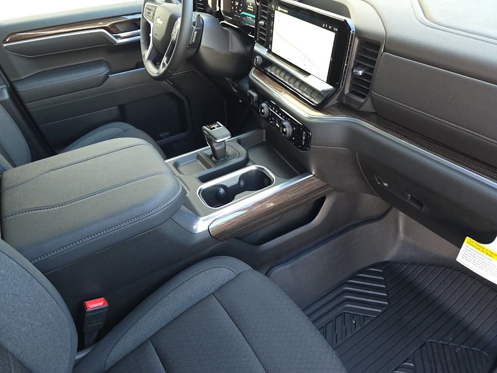 Thumbnail: 2026 Chevrolet Silverado 1500 - 12