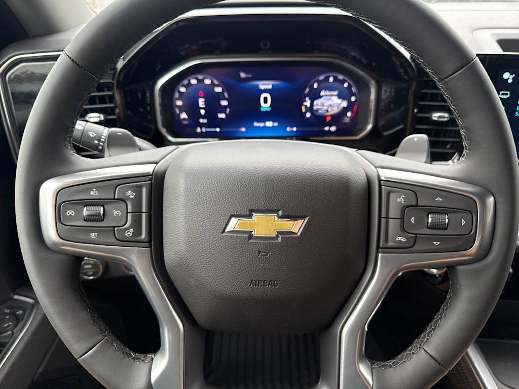 Thumbnail: 2026 Chevrolet Silverado 1500 - 27