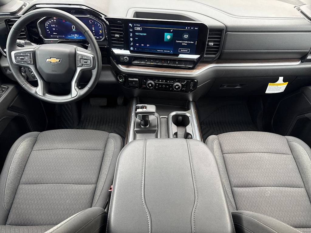 Thumbnail: 2026 Chevrolet Silverado 1500 - 2