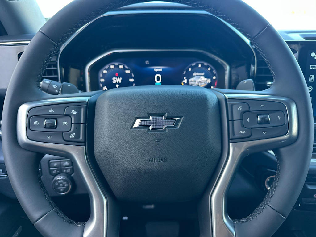 Thumbnail: 2026 Chevrolet Silverado 1500 - 26