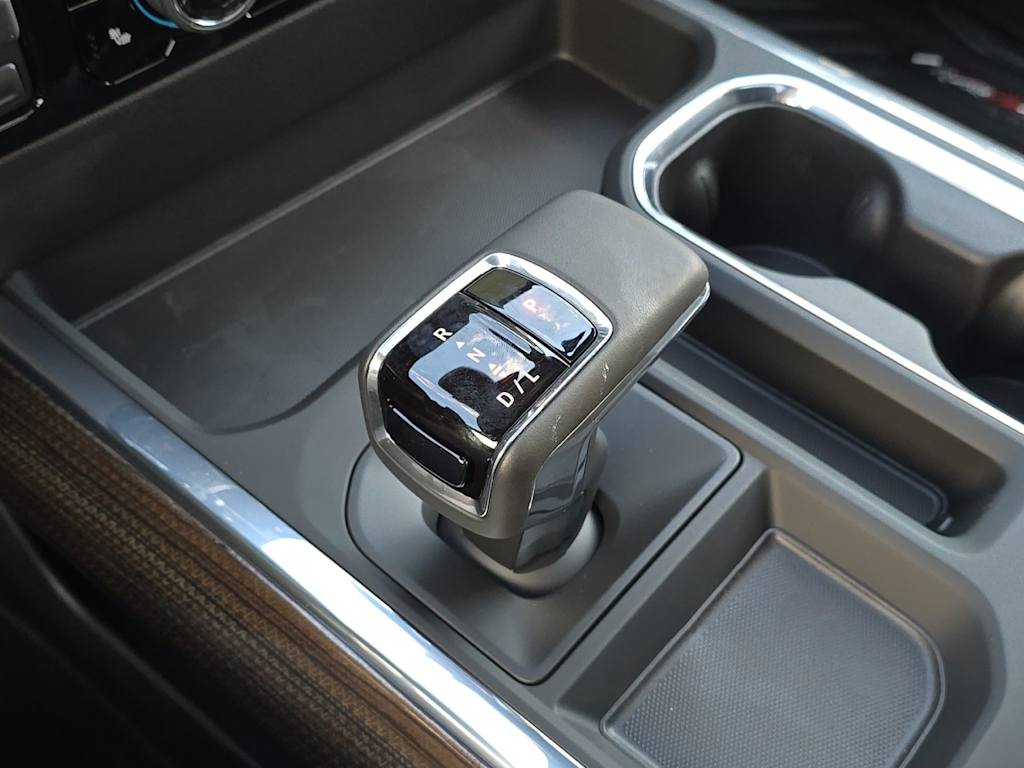 Thumbnail: 2026 Chevrolet Silverado 1500 - 7