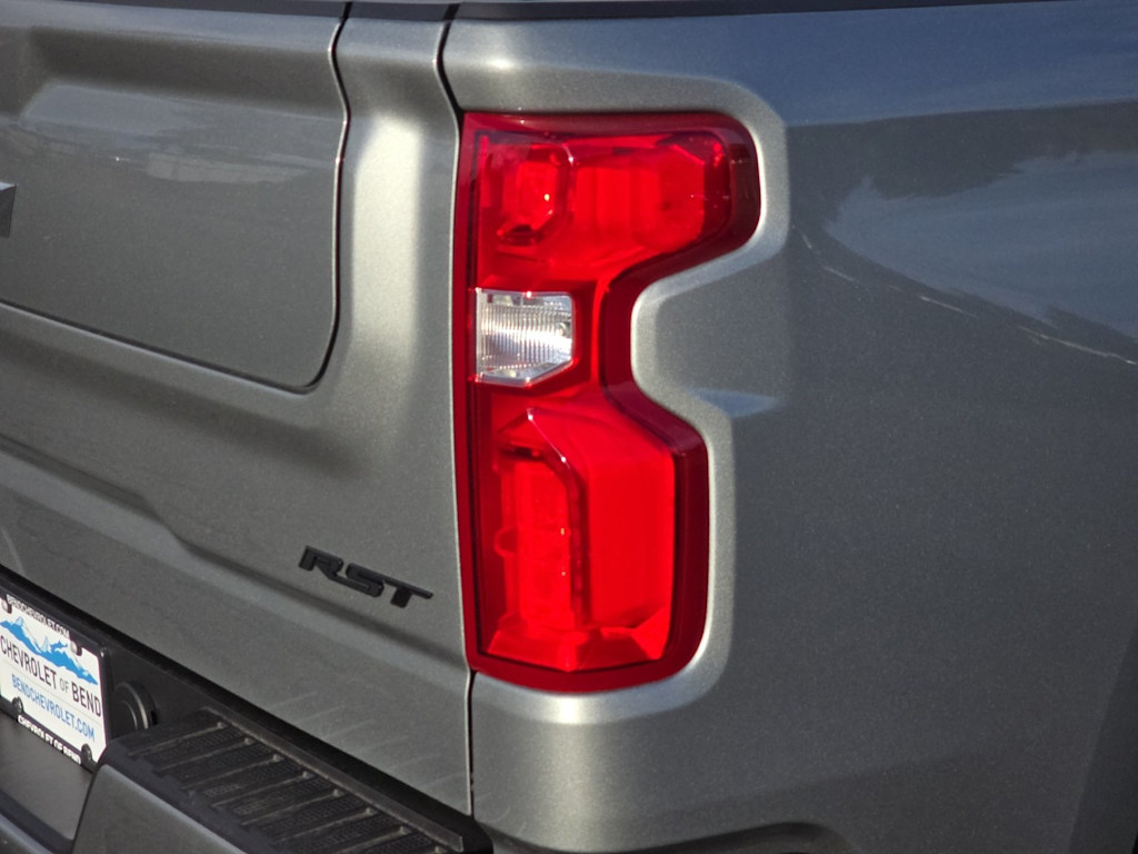 Thumbnail: 2026 Chevrolet Silverado 1500 - 27