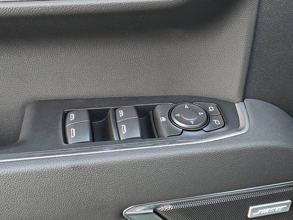 Thumbnail: 2026 Chevrolet Silverado 1500 - 20