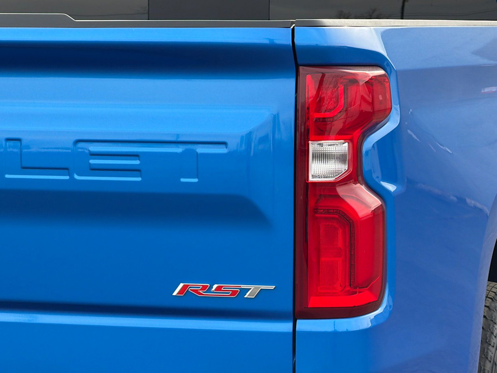 Thumbnail: 2026 Chevrolet Silverado 1500 - 27
