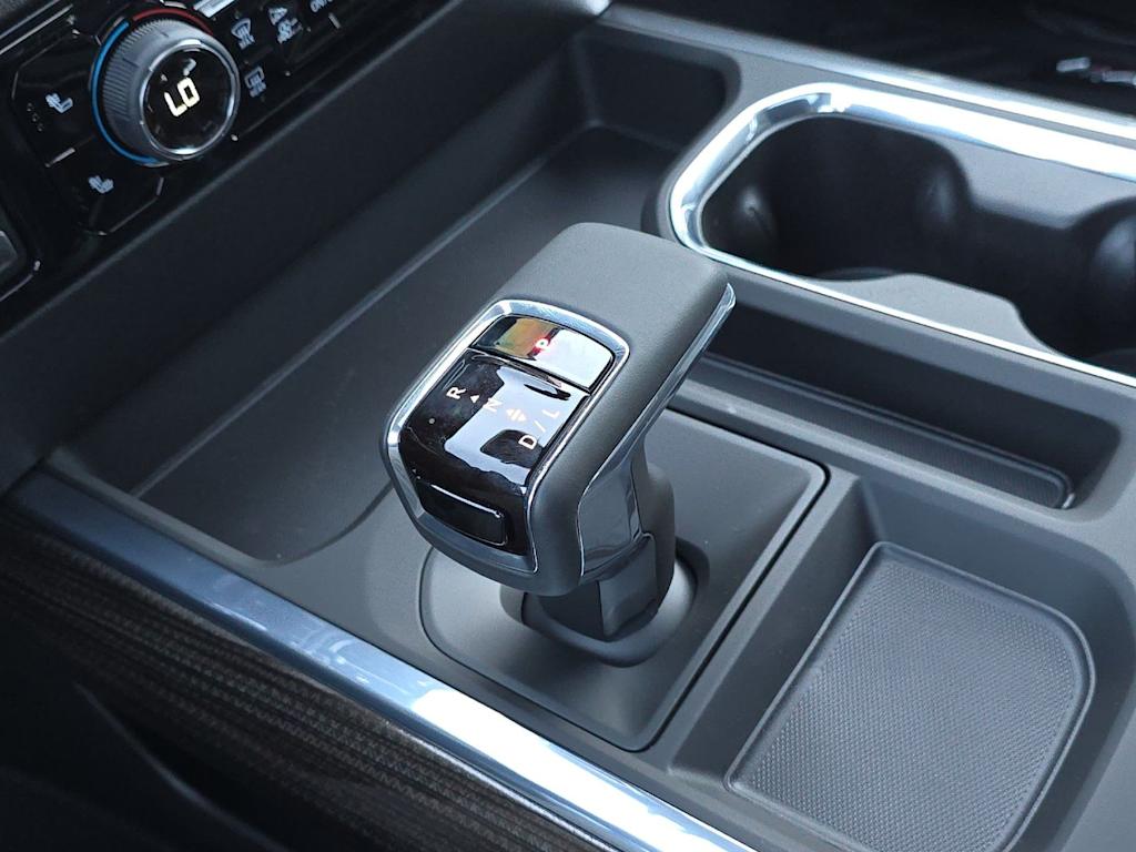 Thumbnail: 2026 Chevrolet Silverado 1500 - 14