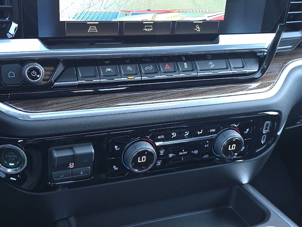 Thumbnail: 2026 Chevrolet Silverado 1500 - 25