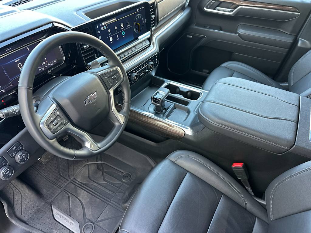 Thumbnail: 2025 Chevrolet Silverado 1500 - 8